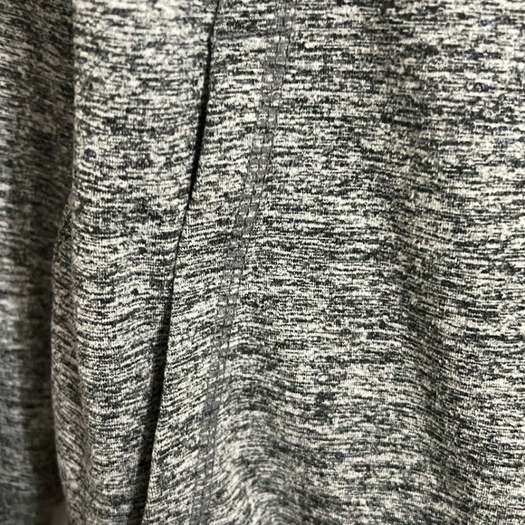 Tangerine matching jacket and leggings. - Picture 4 of 11